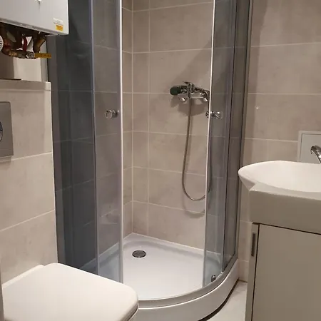 6 Pokoi Na Wajdeloty Apartmán