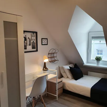 6 Pokoi Na Wajdeloty Apartamento